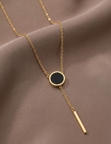 Dark Muse Pendant - Glimmer Hub
