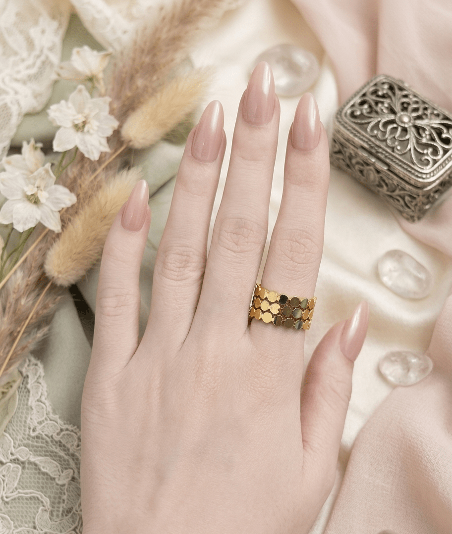 Disc Band Ring - Glimmer Hub