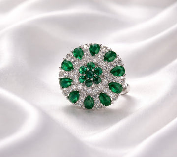 Emerald Halo Bloom Ring - Glimmer Hub