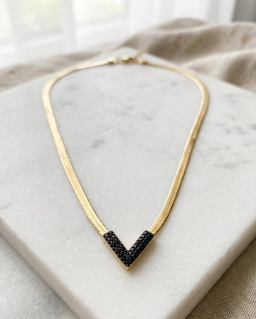 Gem Glow Necklace - Glimmer Hub