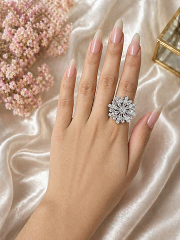 Royal Violet Bloom Statement Ring - Glimmer Hub